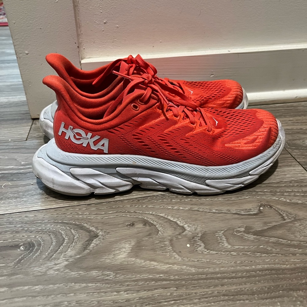 Hoka Clifton Edge